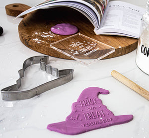 Embosser Stamp - TRICK OR TREAT YOURSELF