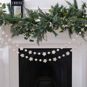 WHITE CHRISTMAS FELT BEADS AND STARS GARLAND